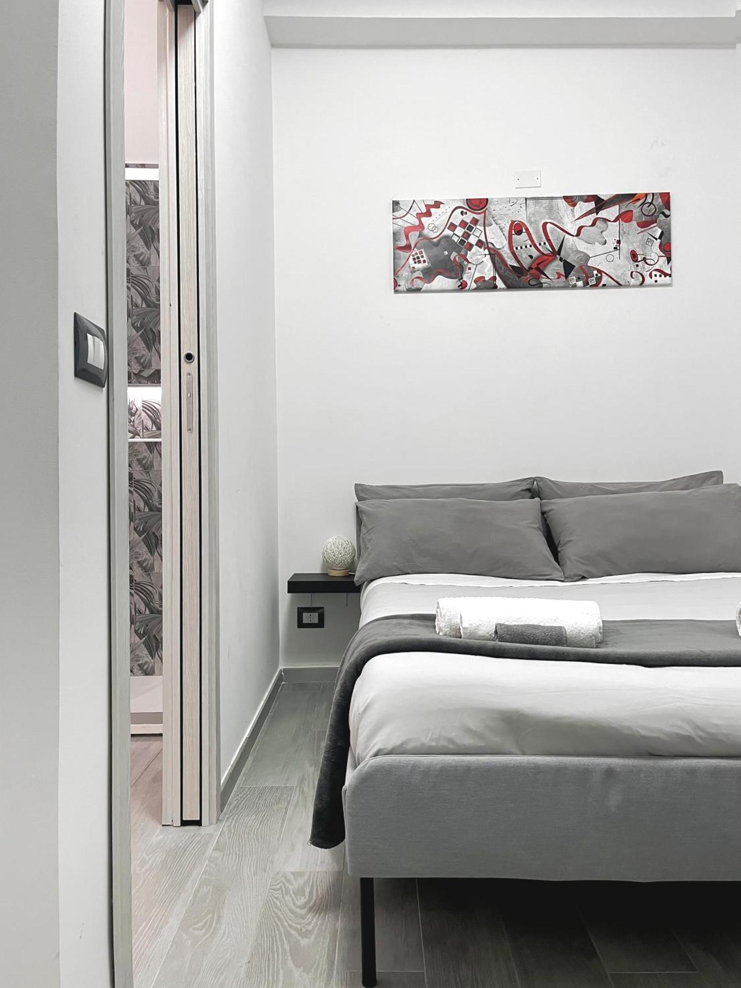 Dm Apartment Rom